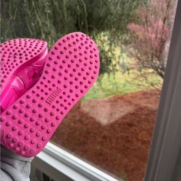 Puma Women's Pink Classic Runner Sneakers 8.5 - Picture 4 of 6